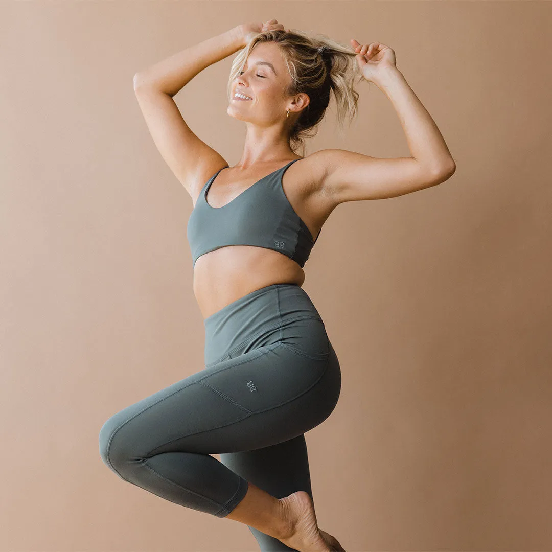 Intention Flow 3/4 Leggings, Charcoal