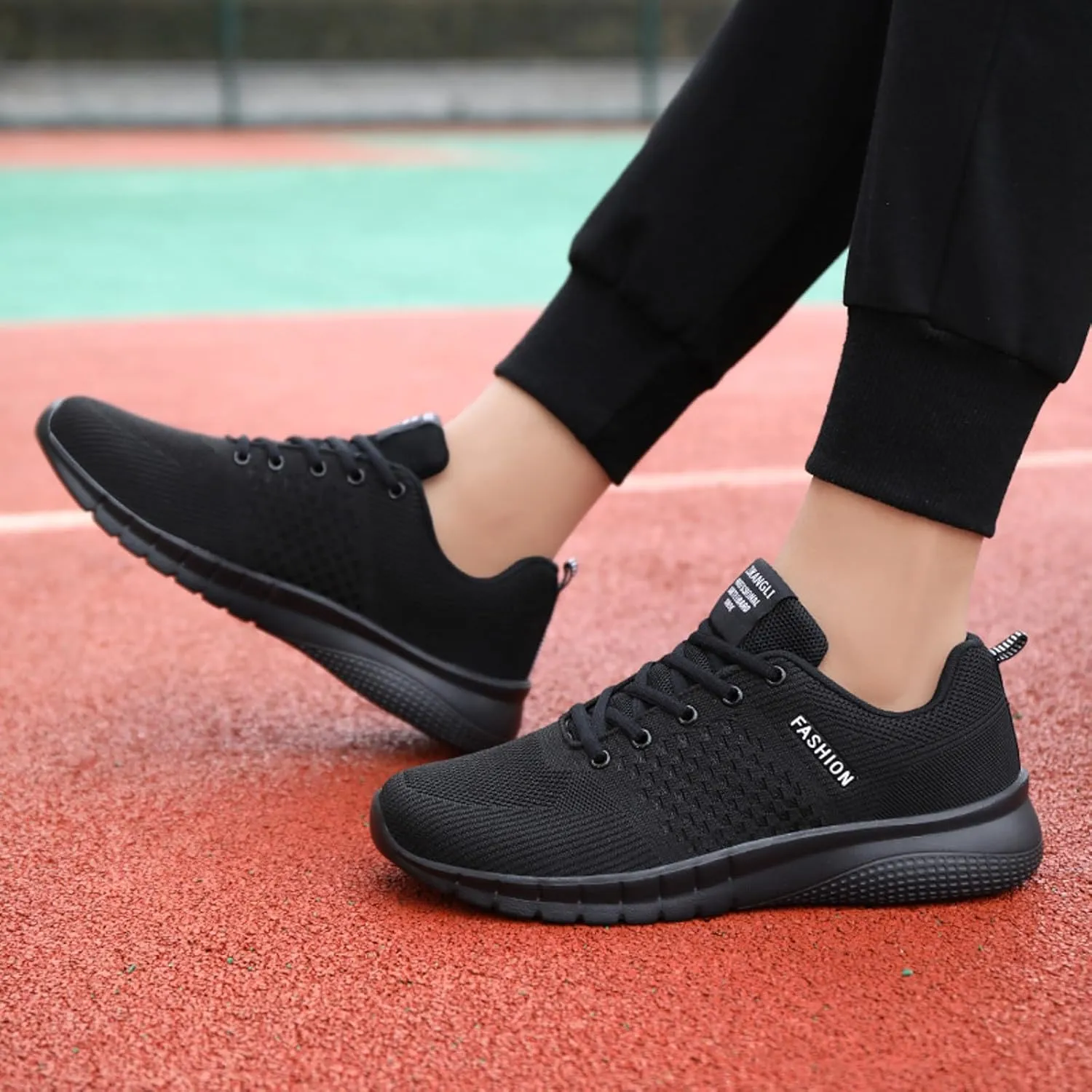 Mens Lightweight Minimalist Shoes Breathable and Light Outdoor Comfy Walking Shoe Lightweight Minimalist Shoes